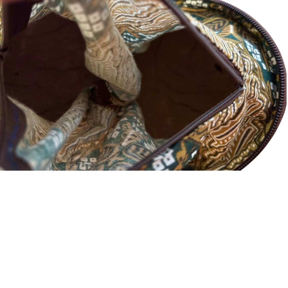Coconut Shell Crossbody Bag 18" round Brown Painted Tropical Excellent - Picture 9 of 10